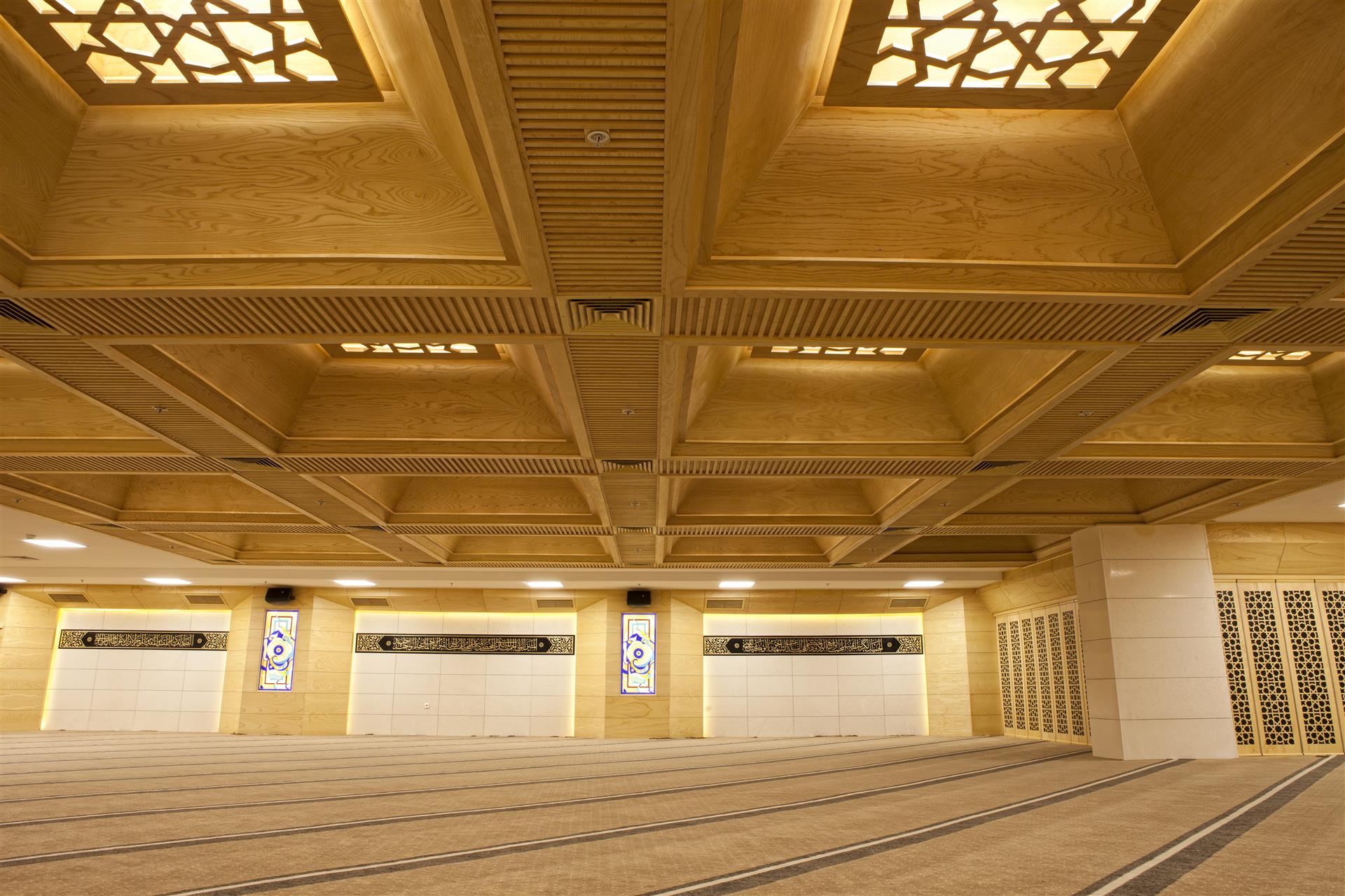Ankara Büyükşehir Belediyesi Camii