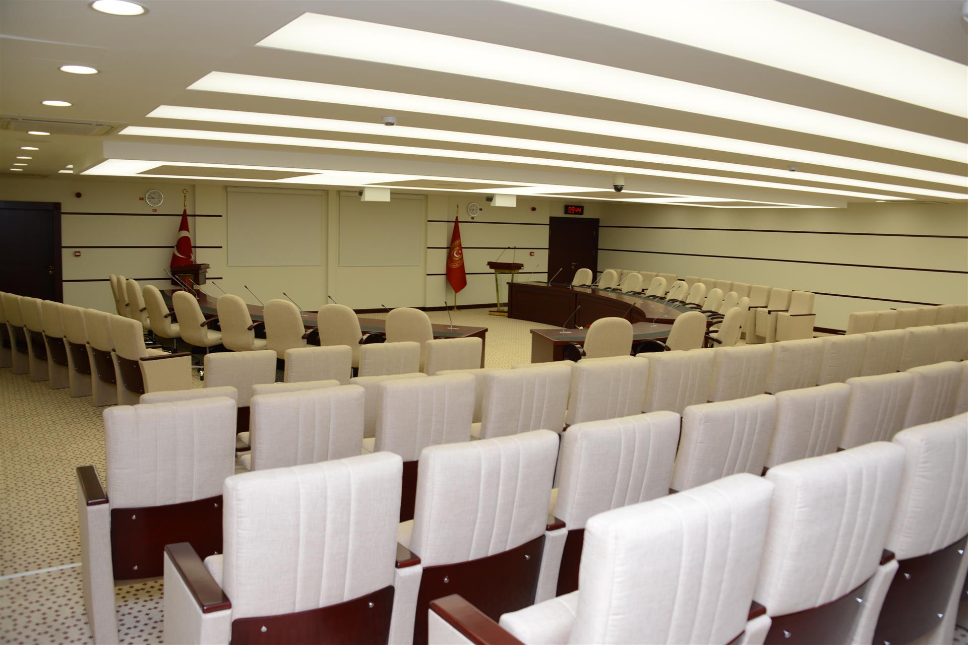 Turgut Özalp Toplantı Salonu